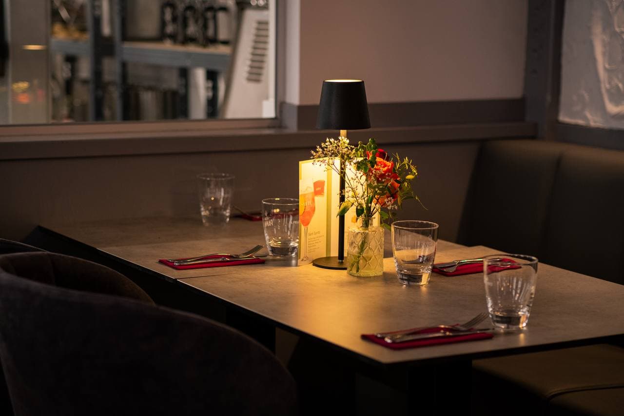 Restaurant atmosphere